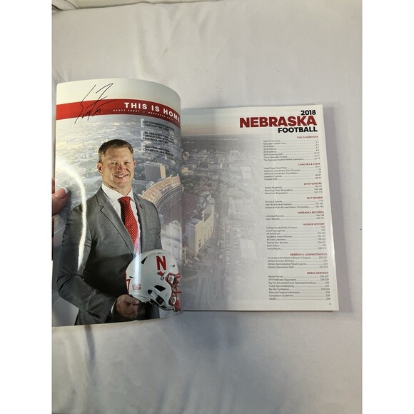 2018 Nebraska Cornhuskers Football Media Guide Magazine Book - Picture 2 of 4
